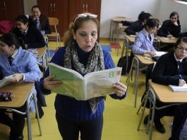 Profesora y Lectura (Pauta.cl)
