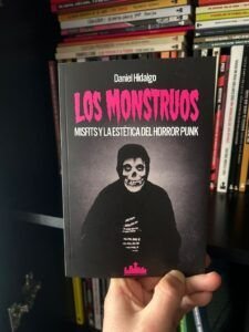 Portada Los Monstruos.